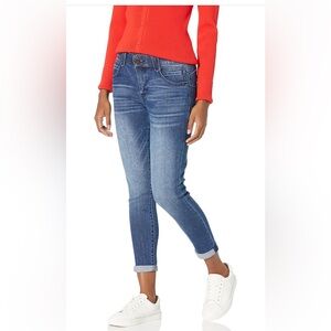 Democracy Women's Petite Ab Solution Ankle Skimmer Jeans. Size 12P.